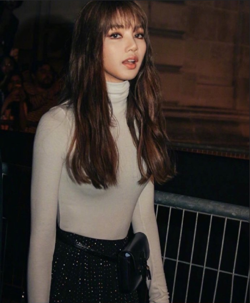 泰国美女图片 韩国明星美女lisa巴黎时装周图片 4