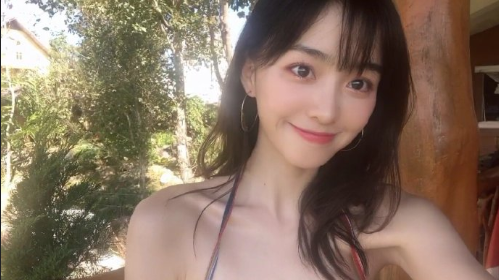粉嫩小妹子图片 大眼妹子图片 4