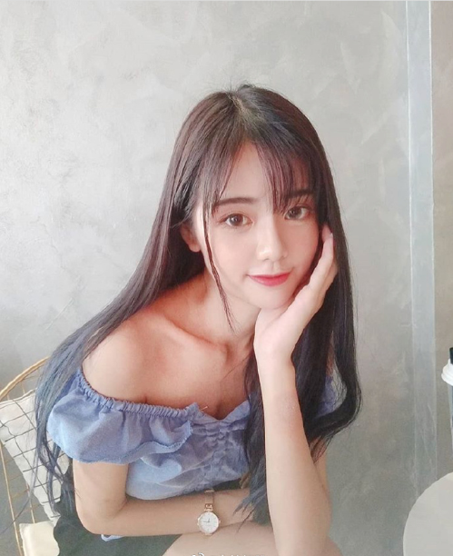 甜甜的甜美少女图片 甜美女孩图片 6
