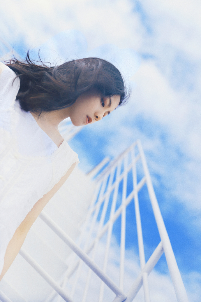 清纯校花林子璐唯美写真图片 6