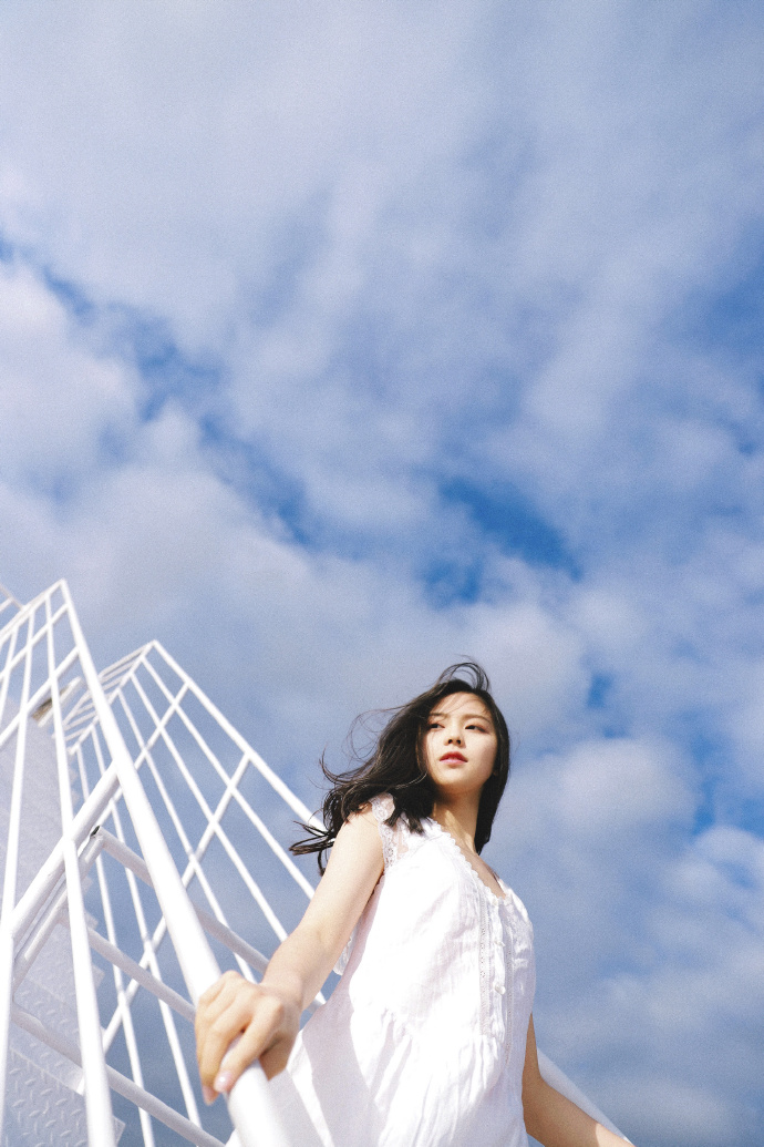 清纯校花林子璐唯美写真图片 7