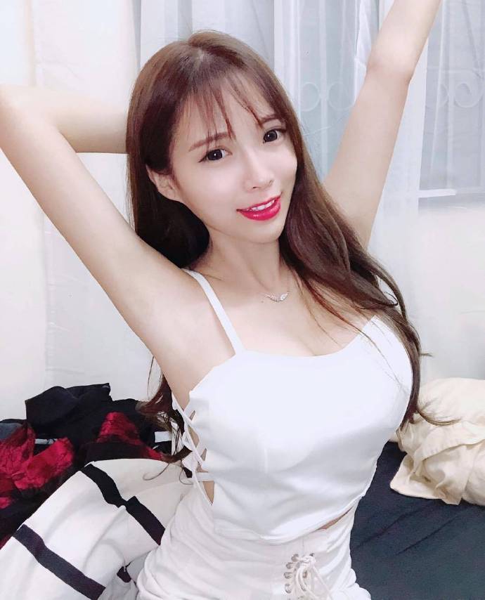 可爱清纯美女个人相片图片 3
