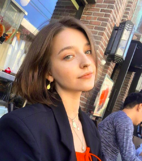 俄罗斯美女图片 96年的俄罗斯麻豆Angelina Danilov 5