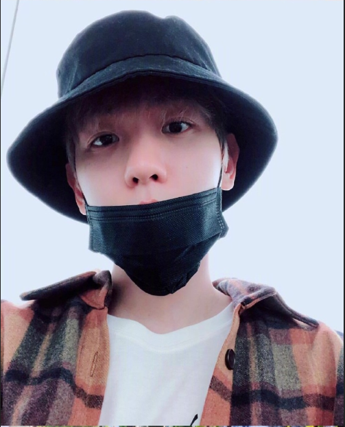 韩国男明星帅哥exo边伯贤酷劲帅气写真图片 8