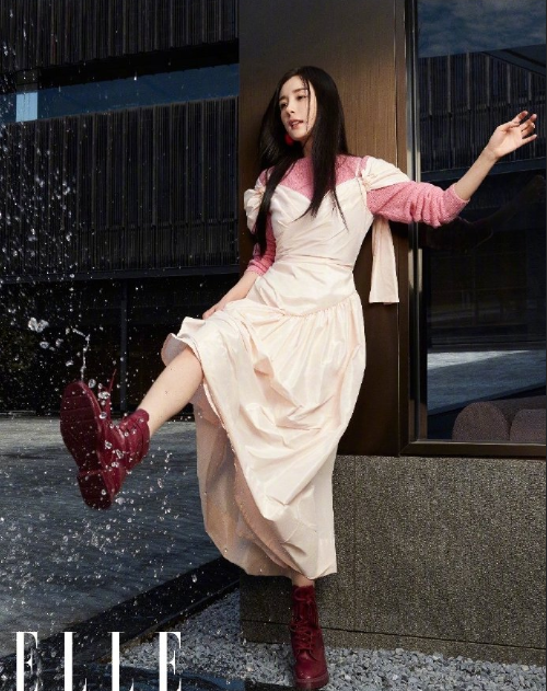 中国美女图片 明星少女妈杨幂《ELLE》俏皮长裙与 14