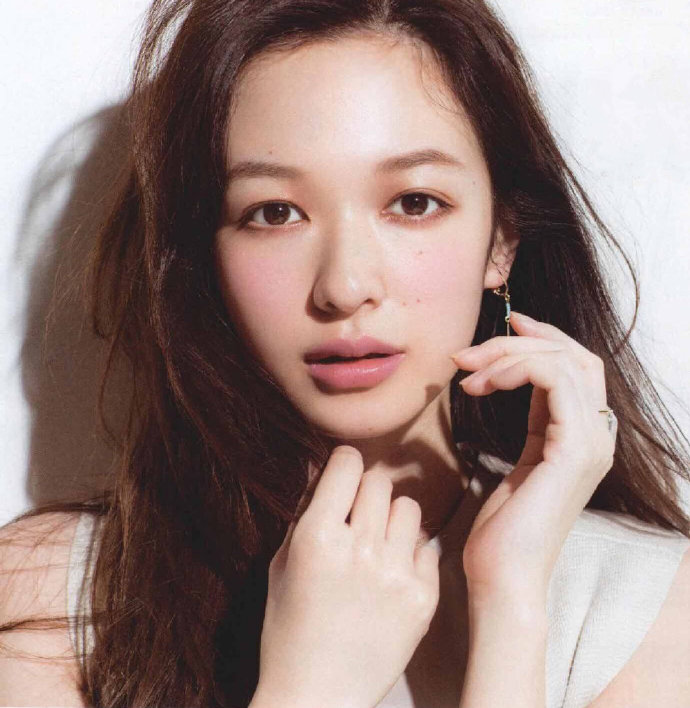 日本美女模特森绘梨佳小仙女图片 3