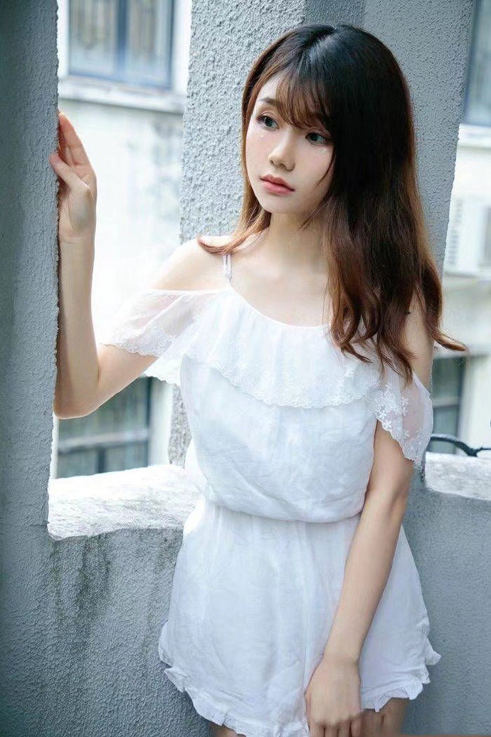 邻居家的可爱mm美女图片家居日常 7