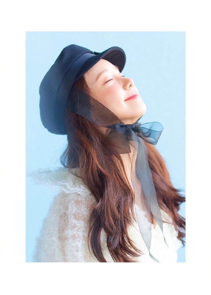 韩国美女林允儿绝美女友视角写真 4