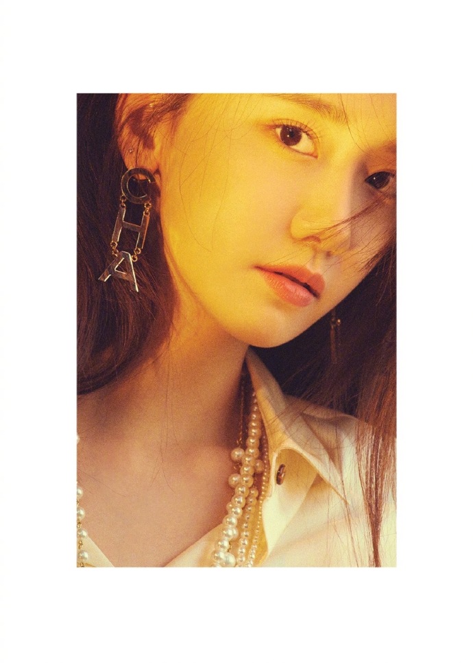 韩国美女林允儿绝美女友视角写真 8