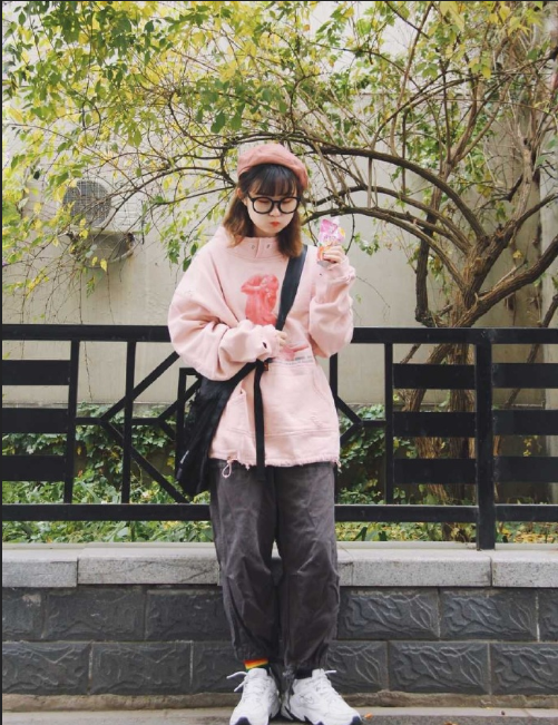 清纯校花嘻哈少女图片 2