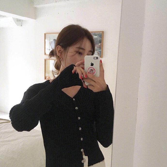 微信头像女生简单大方 美女头像图片 4
