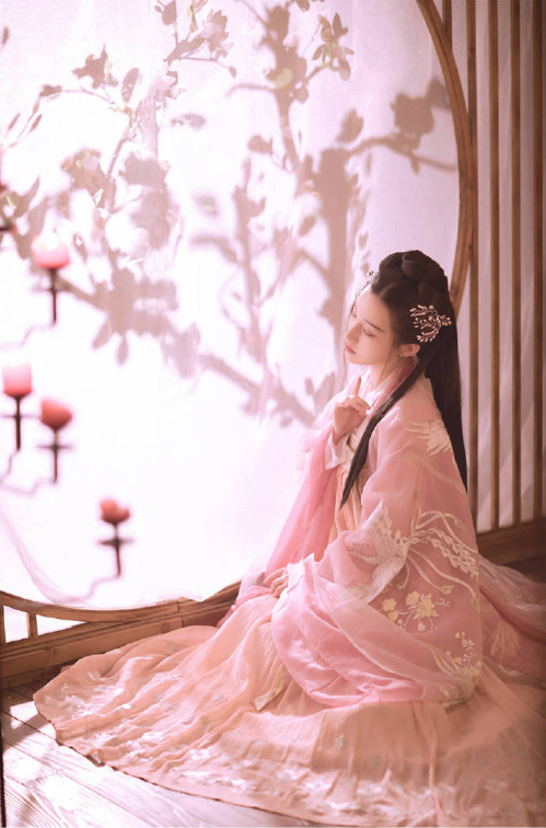 后宫佳丽古装美女图片 10