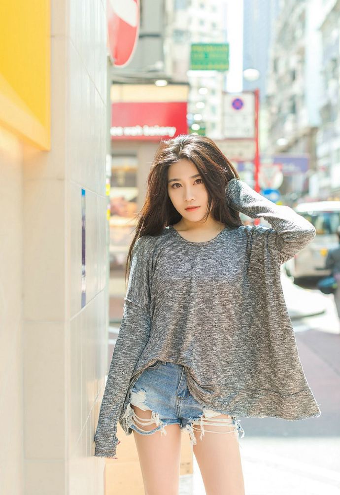 极品美腿美女街拍图片 长腿美女图片 6