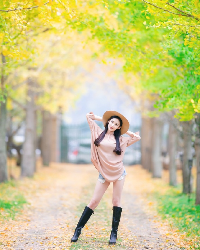 唯美小清新美女户外写真图片是心动的感觉 2