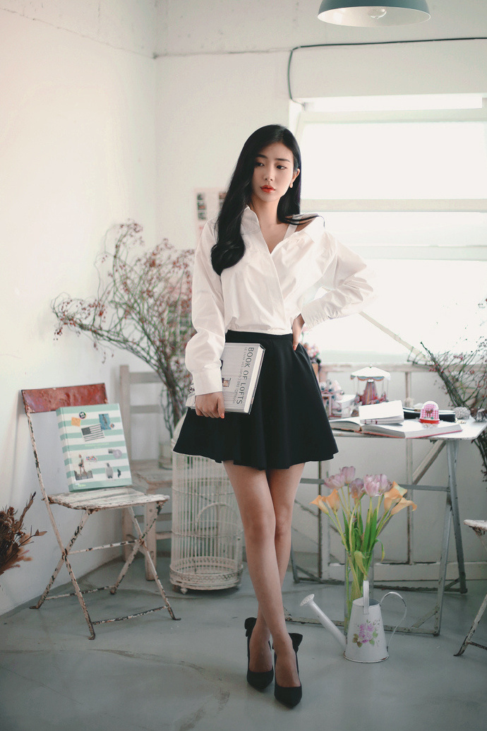 文艺气息浓重高颜值艺术美女图片 8
