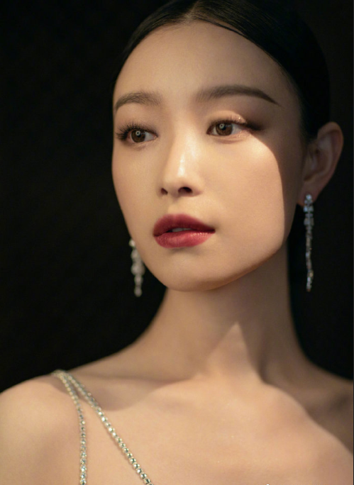 中国美女明星倪妮图片神仙气质礼服照 8