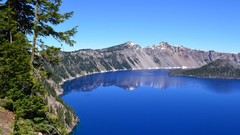 美国火山口湖国家公园优美风景图片 4