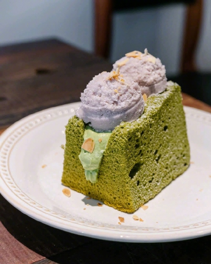 诱人的抹茶味甜点蛋糕图片 17