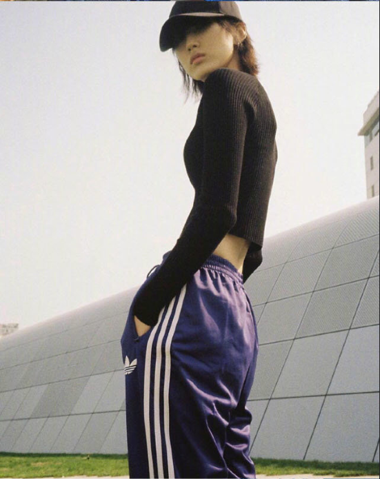 禁欲系韩国短发美女麻豆Song Hwa Oh图片 12