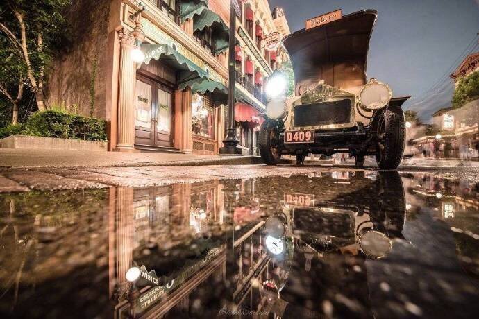 雨后的东京迪士尼乐园风景图片 6