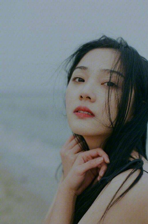 唯美意境漂亮美女图片 8