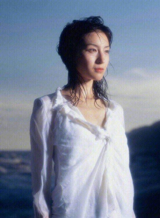 唯美意境漂亮美女图片 9