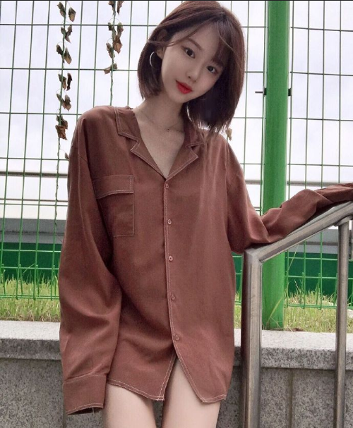 干净小清新的邻家女孩图片透着迷人的小性感 7