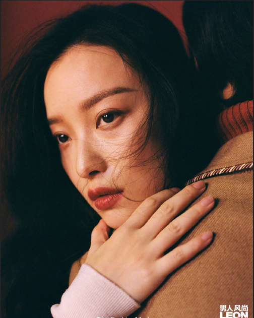 中国明星美女倪妮 x LEON《男人风尚》烈焰女郎封面图片 3