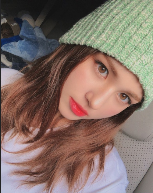 韩国美女明星全昭弥Somi私下美照图片 6
