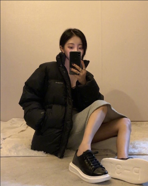 韩国美女时尚博主利落的冬日衣服颜色搭配技巧 8