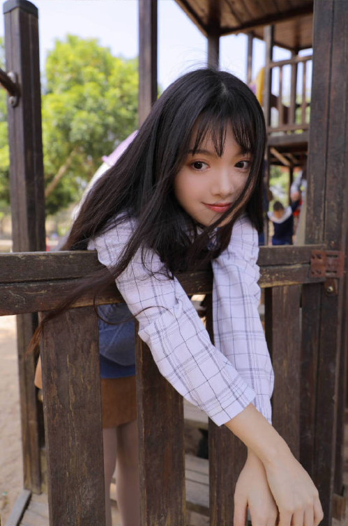 极品清纯mm美女校花游乐场阳光写真图片 2