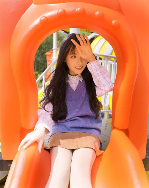 极品清纯mm美女校花游乐场阳光写真图片 4