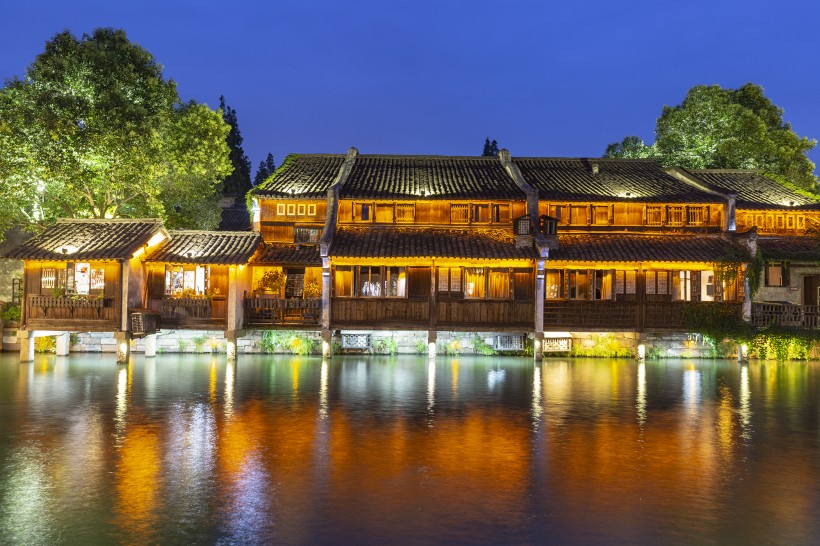 浙江嘉兴乌镇夜景图片 9
