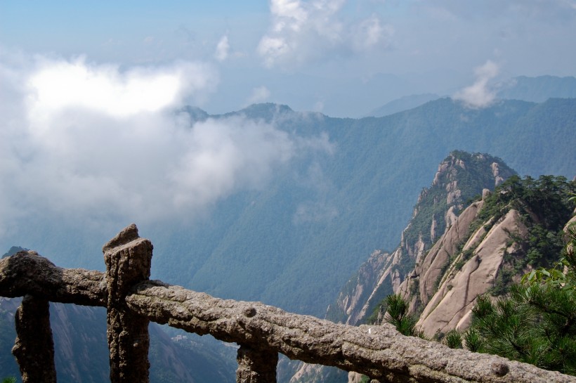 大自然风景鬼斧神工的安徽黄山风景图片 4