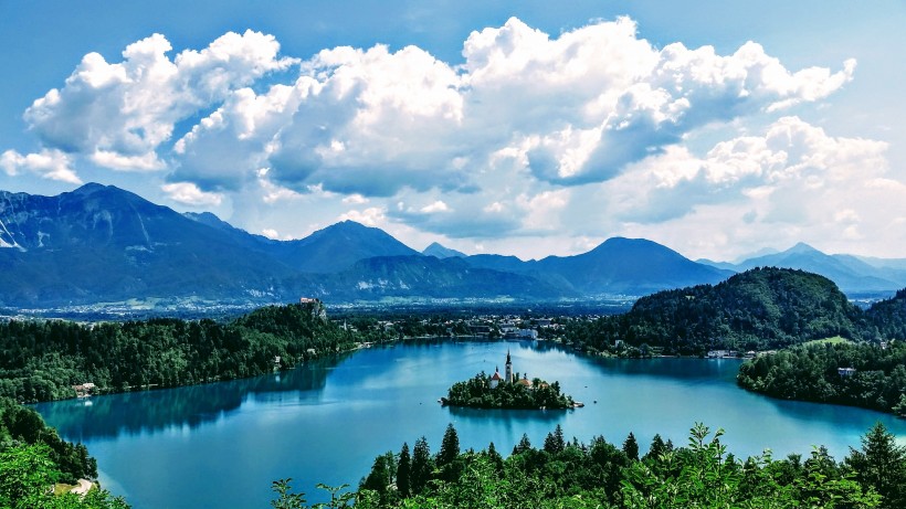绝美的山川湖泊风景图片 10