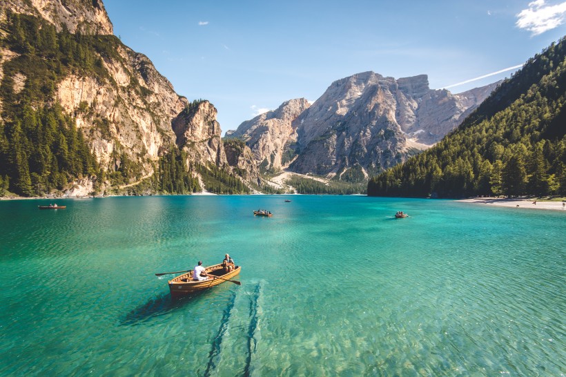 绝美的山川湖泊风景图片 11