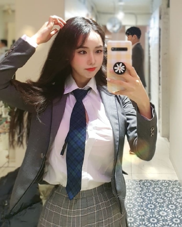 清纯校花mm美女嘟嘟嘴可爱图片 9