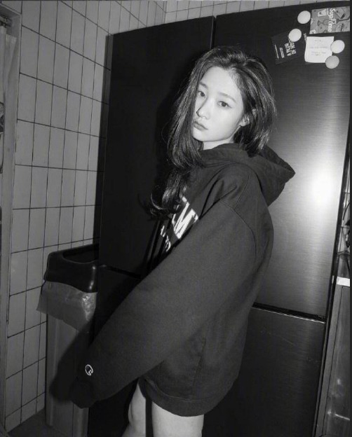韩国美女明星97年清纯甜美的小仙女郑采妍图片 6