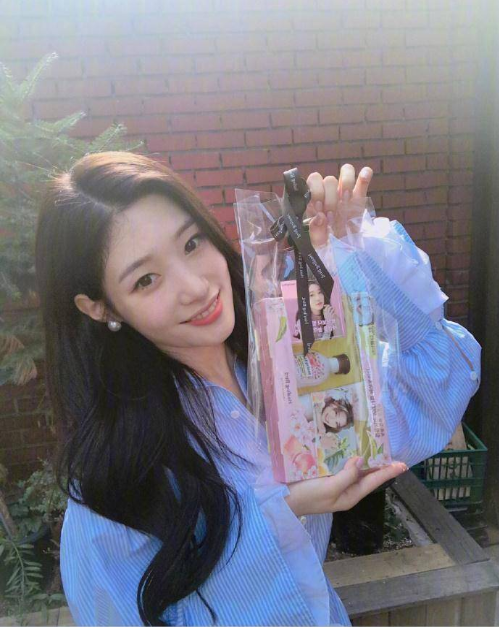 韩国美女明星97年清纯甜美的小仙女郑采妍图片 7
