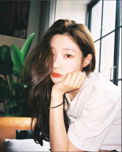 韩国美女明星97年清纯甜美的小仙女郑采妍图片 15