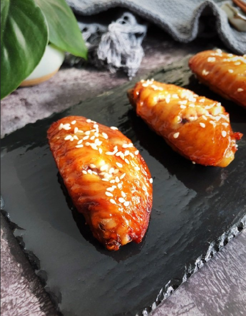 美味小吃蜜汁烤翅又名蜜汁鸡翅的做法