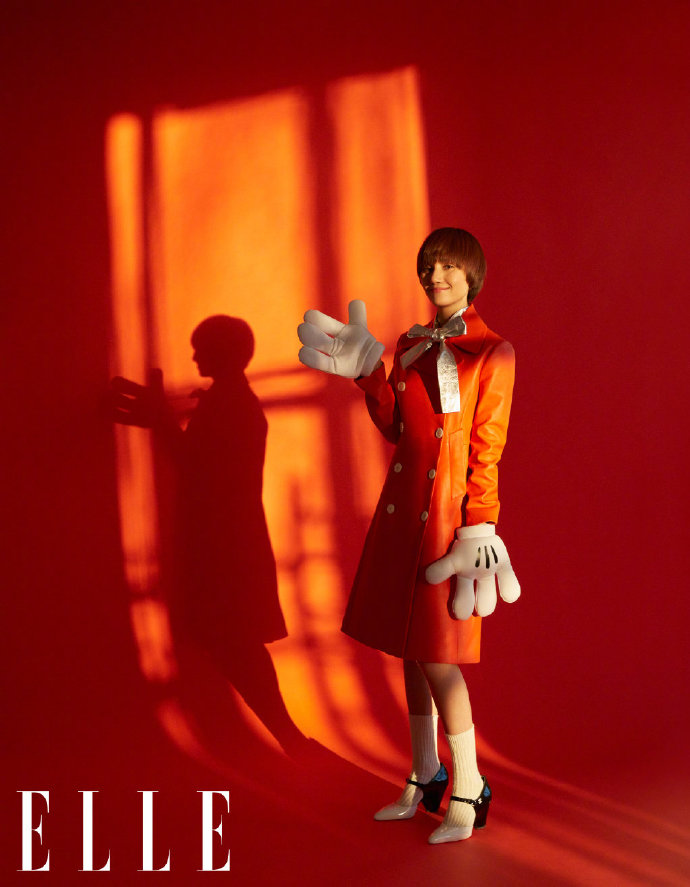 中国美女演员袁泉 X《ELLE》可爱的米老鼠写真图片 9