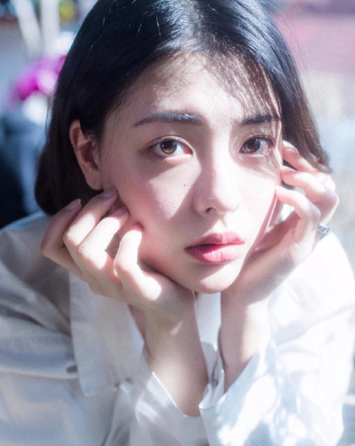 短发女生复古发型清纯mm韩国美女图片 11
