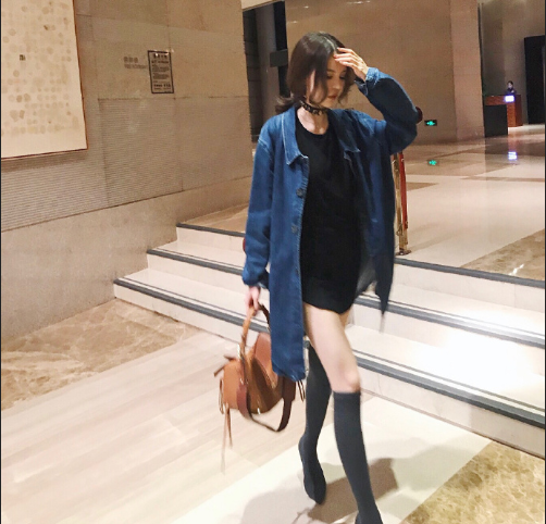 身材超好的小细腿气质美女图片 2