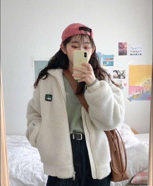 小个子女生的甜美复古色彩搭配参考 8