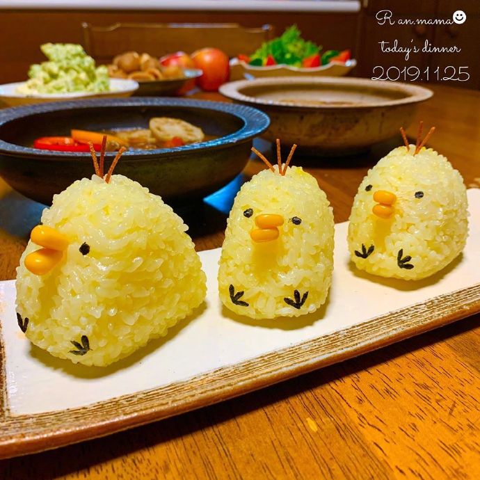 小吃美食卖萌的饭团君图片 6