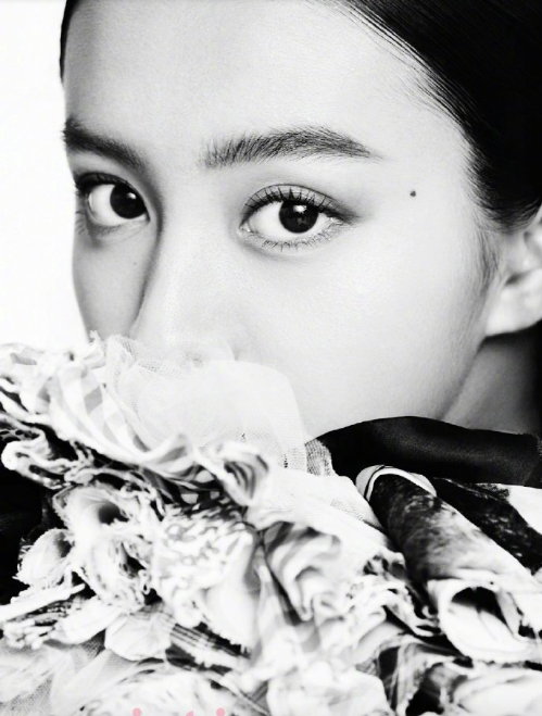 男明星吴亦凡与日本模特木村光希《嘉人Marie Claire》封面图片 9