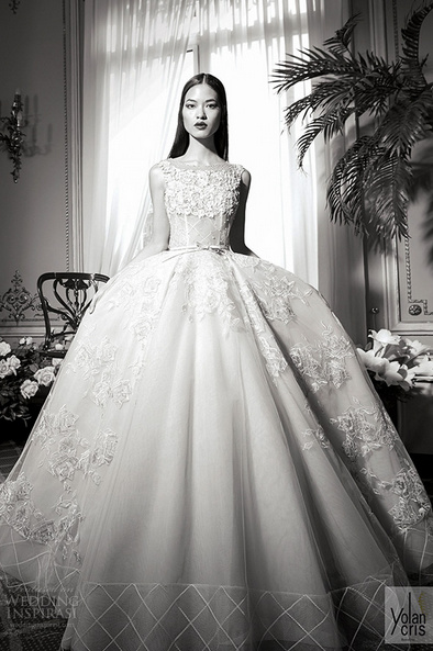 YolanCris 2019婚纱系列漂亮的婚纱礼服图片
