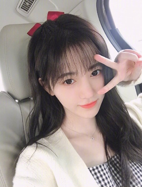 四川美女明星鞠婧祎自拍照图片 6