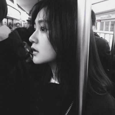 御姐风个性美女头像图片 微信女生头像图片 2